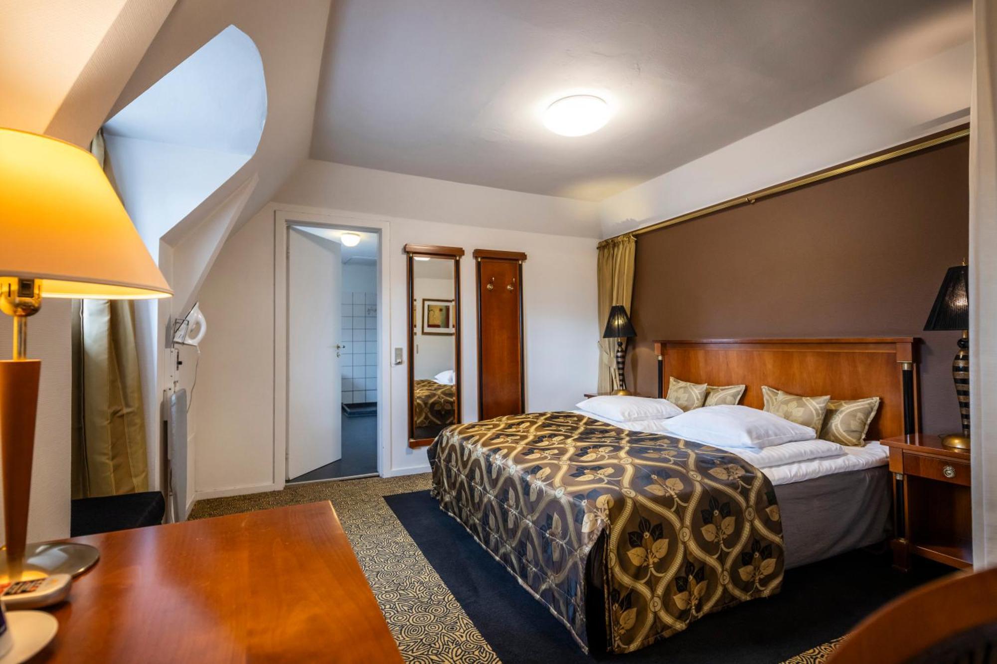 Hotel Tonderhus Bagian luar foto